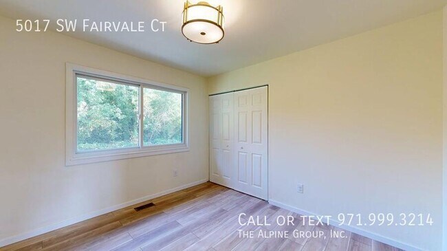 Building Photo - 5017 SW Fairvale Ct