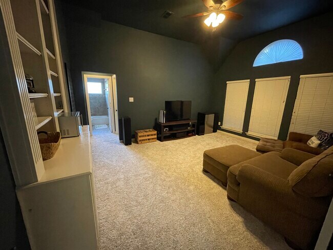 Upstairs Entertainment Room - 328 Auburn Way