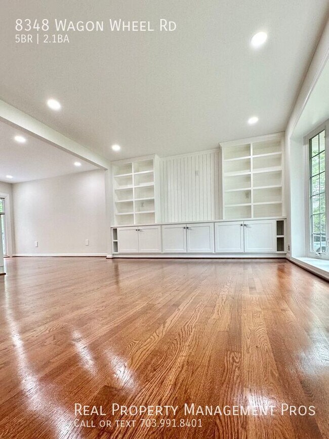 Building Photo - 8348 Wagon Wheel Rd