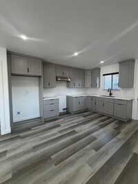 Building Photo - 15512 S White Ave