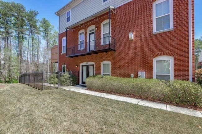 Building Photo - 5999 Brookside Oak Cir