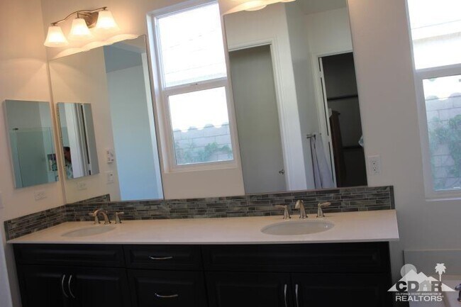 Building Photo - 84956 Bedero Ct