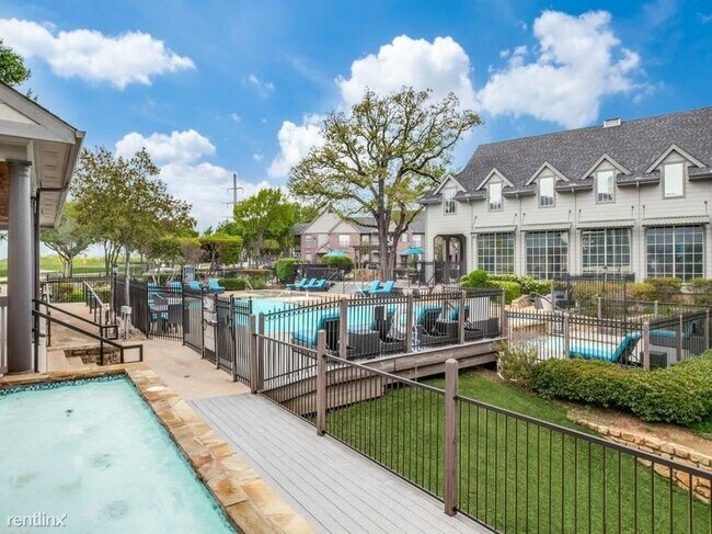 Building Photo - 1 br, 1 bath Condo - 2701 N Grapevine Mill...