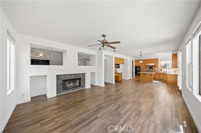Building Photo - 16190 Vermeer Dr