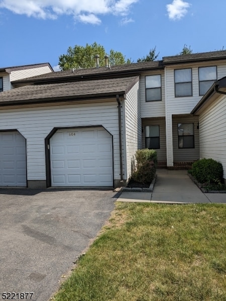 Building Photo - 604 Almond Ct