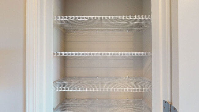 Building Photo - 2609 Sailor Rose Ln