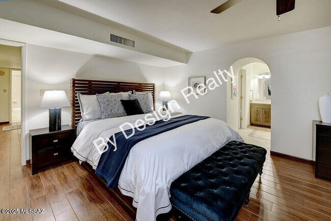 Building Photo - 1200 E Paseo Pavon