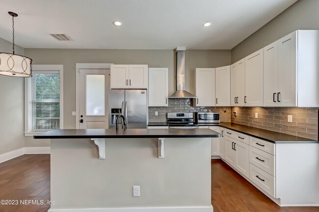 Building Photo - 1228 Willow Ct