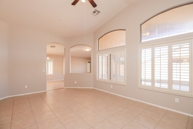 Building Photo - 3986 E Simpson Rd