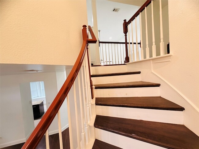 Building Photo - 434 Moonlight Way