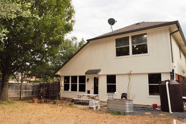 Building Photo - 13468 Athens Trail