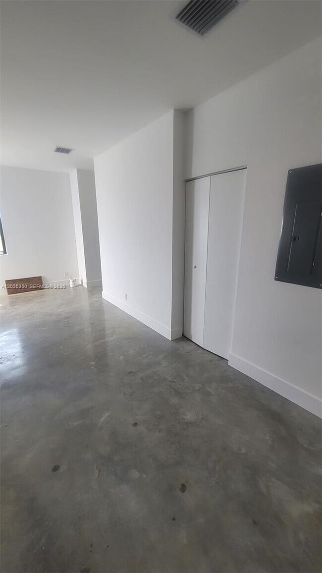 Building Photo - 2146 NW 69th Terrace