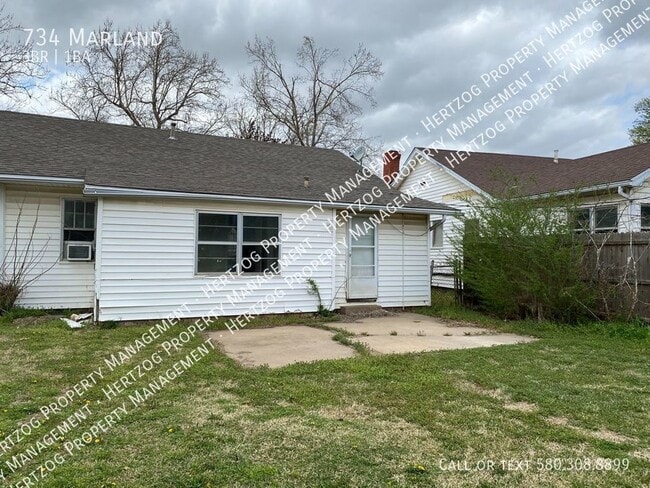 Building Photo - 734 Marland-