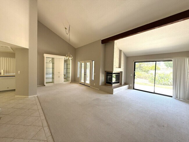 Building Photo - 12626 Alcacer Del Sol