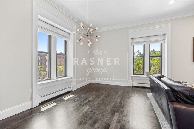 Building Photo - 366 W Broadway