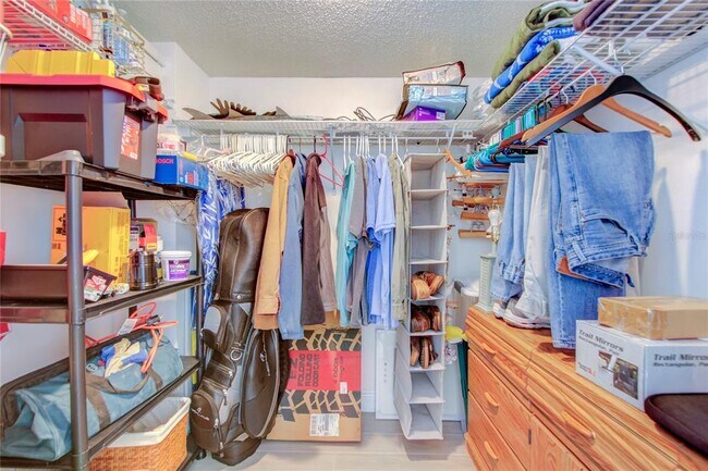 Building Photo - 10216 Regal Dr