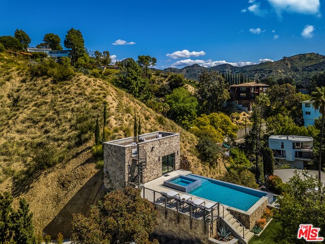 Building Photo - 6201 Rodgerton Dr