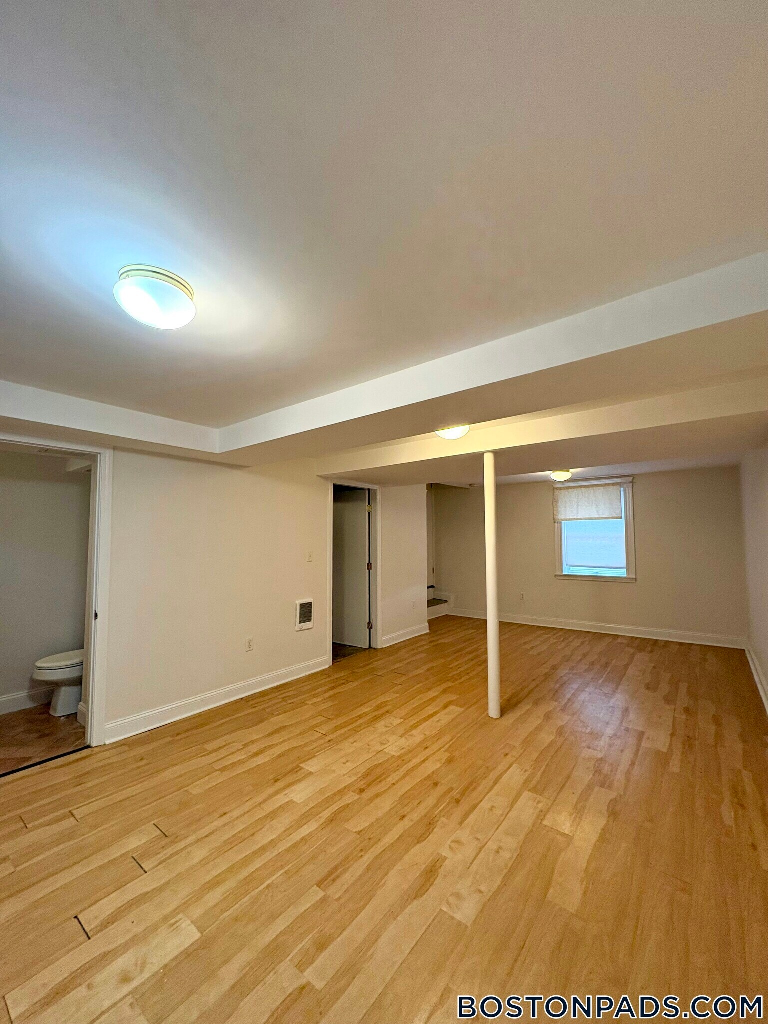 Building Photo - 17 Edgecliff Rd