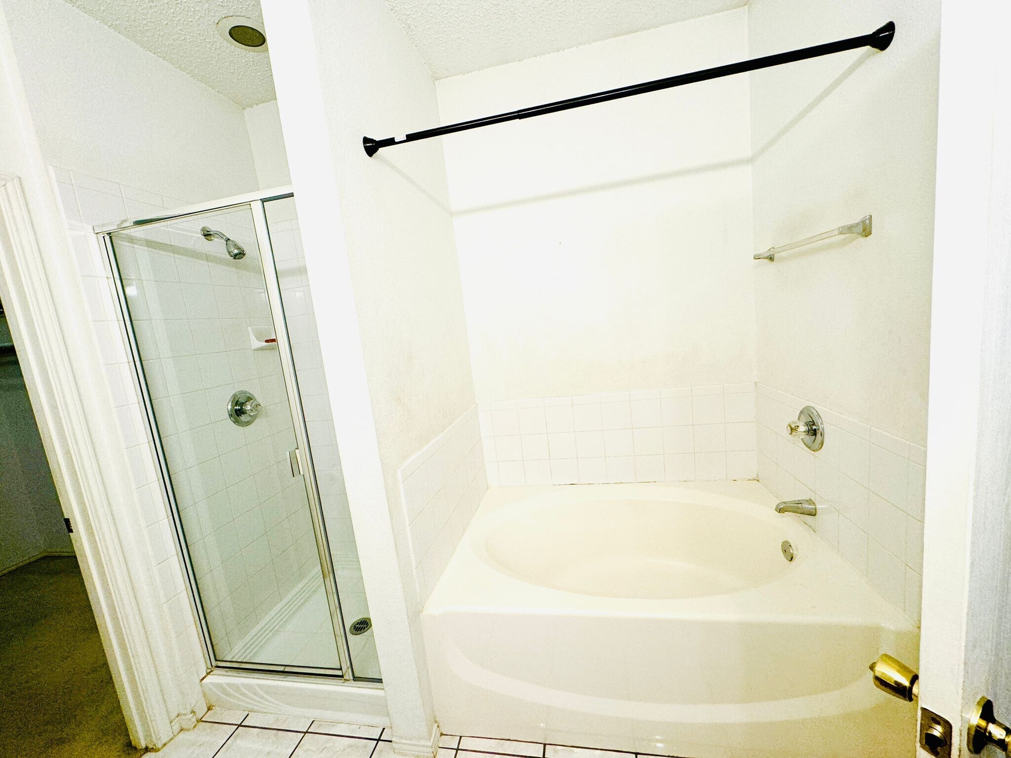 Building Photo - 6713 Red Rock Trl