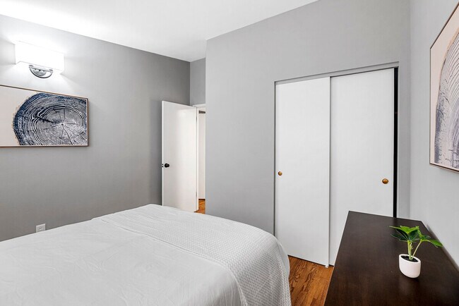 Building Photo - 2310 Dove Dr