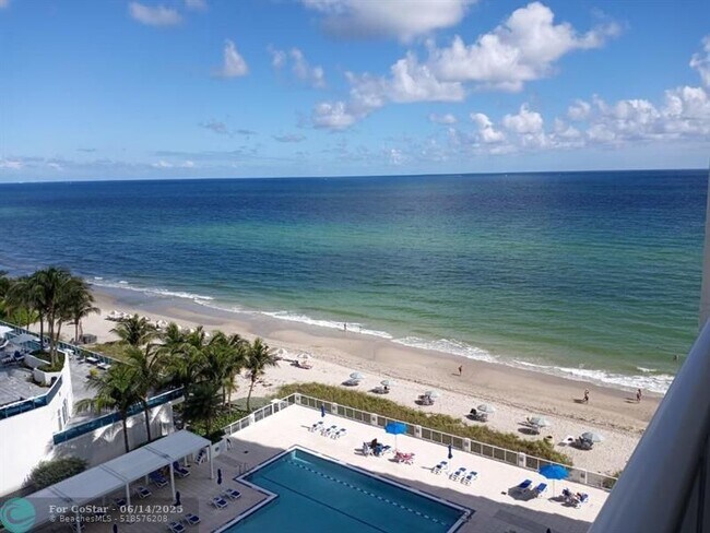Building Photo - 2751 S Ocean Dr