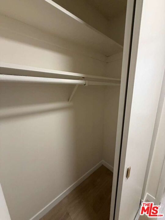 Building Photo - 848 S Holt Ave