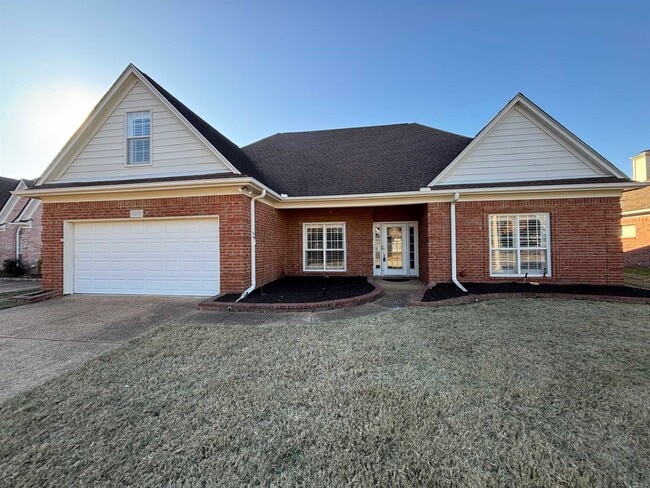 Primary Photo - 1325 Rain Hollow Cir E