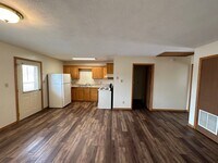 Building Photo - 350 N 100 E
