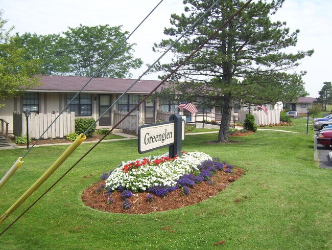 Building Photo - Greenglen