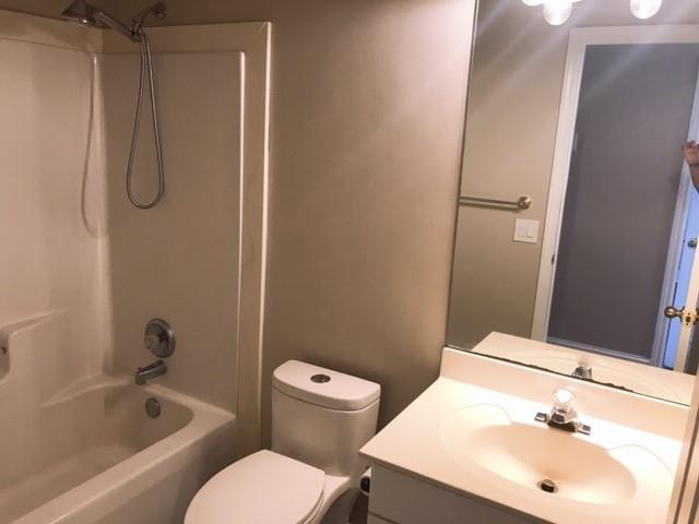 Building Photo - 1049 Davis Bend Ct