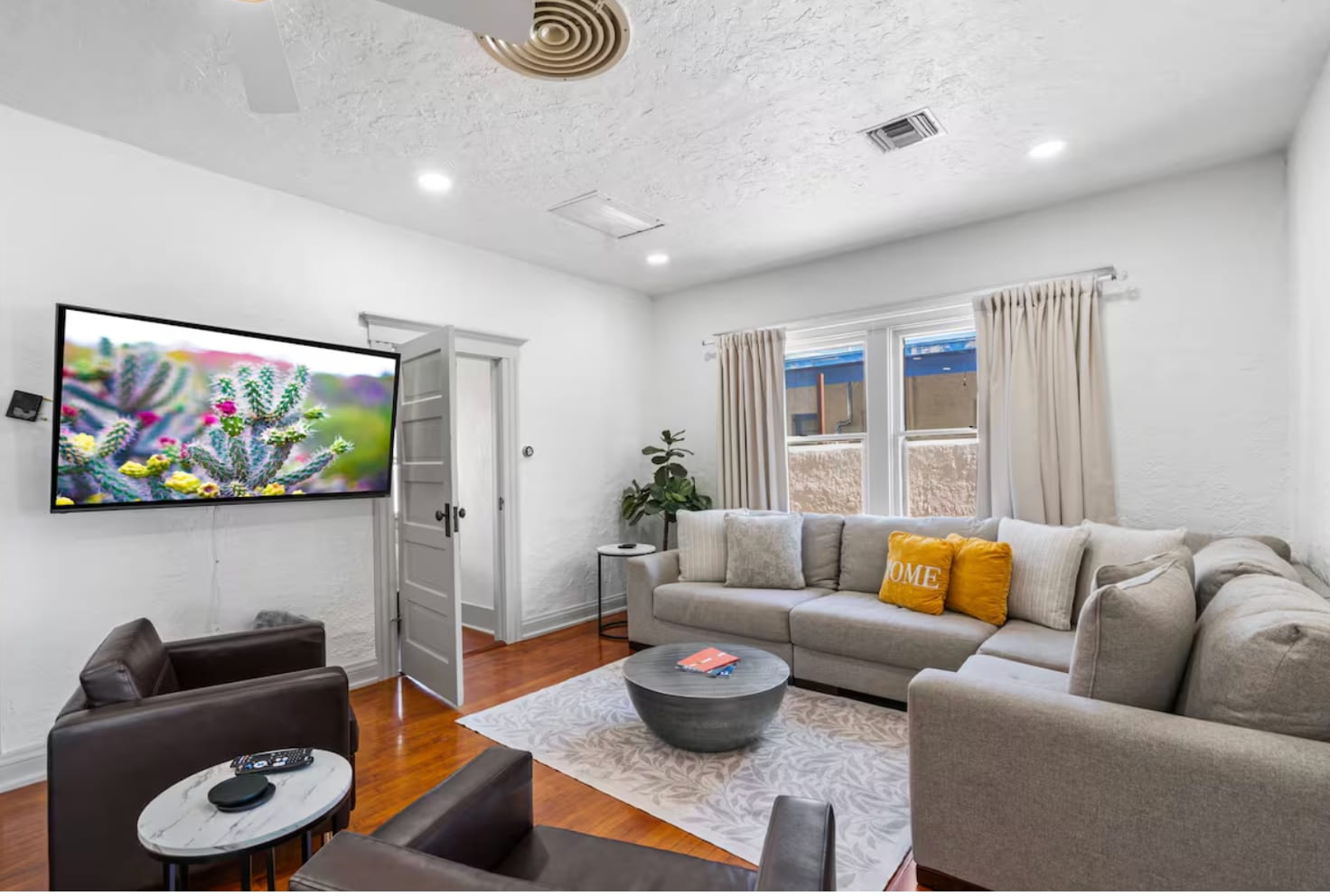 Living room. Access to master bedroom - 311 N 3rd Ave