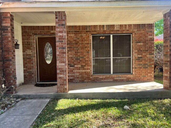 Building Photo - Charming 3-Bed /2 -Bath Sanctuary with Fireplace & Hardwood Floors, Between Evans and Bulverde at...