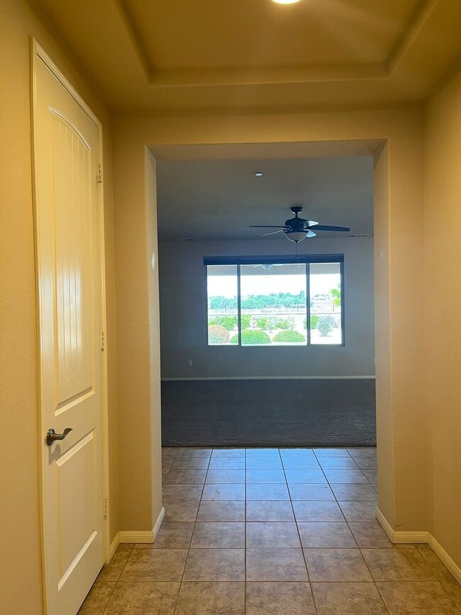 Building Photo - 3 bedroom 2 bathroom Home available in 55+...