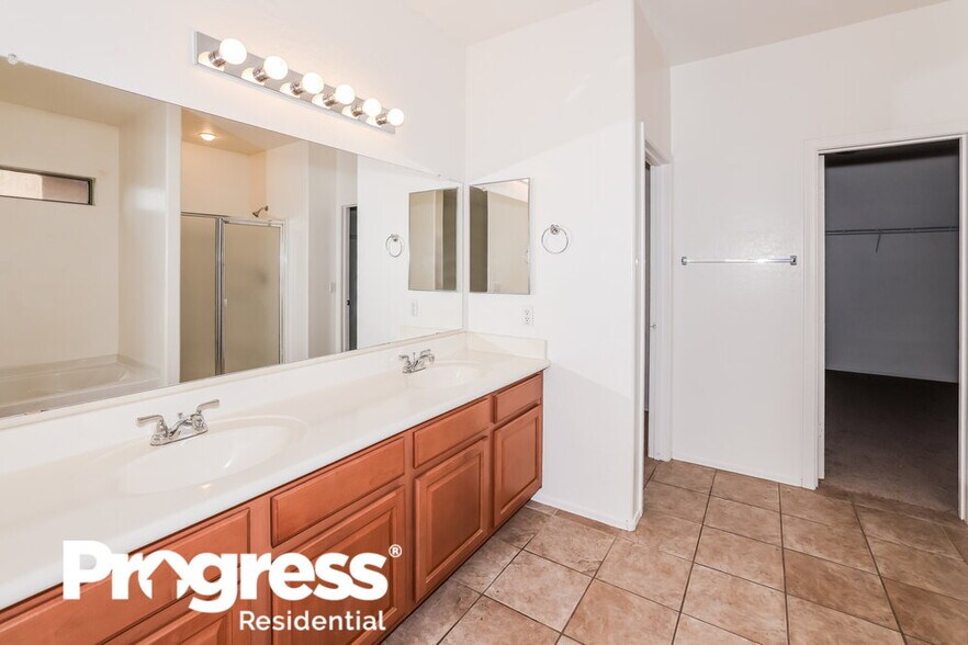 Building Photo - 3761 W Medinah Way