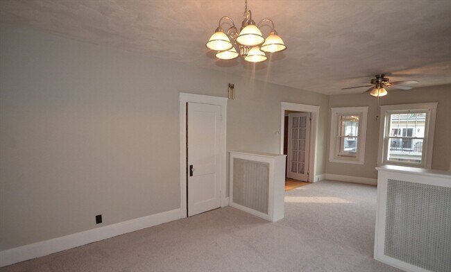 Building Photo - 20 Benton Rd