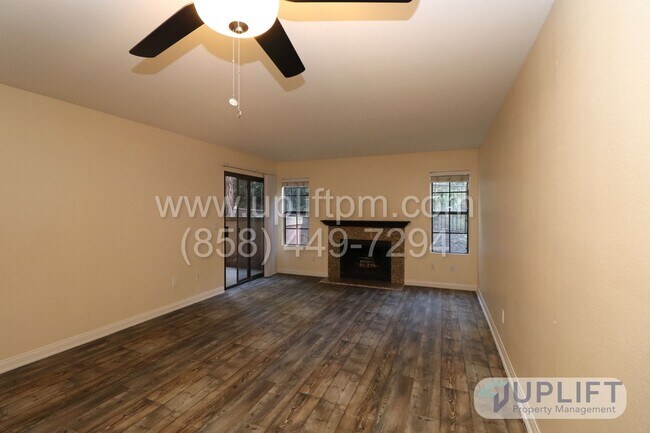 Building Photo - 2-BED/2-BATH CONDO - CARMEL MOUNTAIN