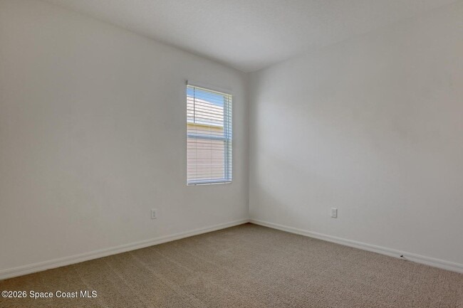 Building Photo - 1422 McFarland Dr