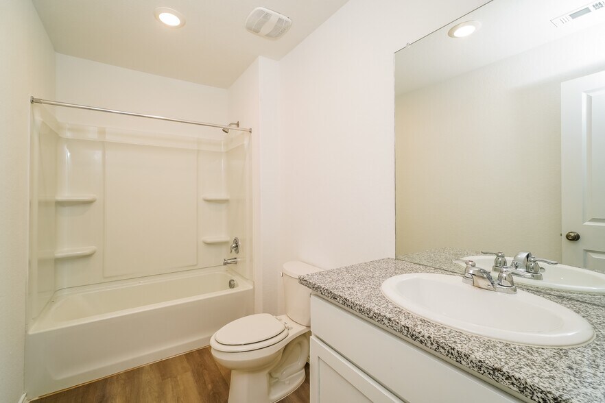 Building Photo - 435 Filibusters Trail