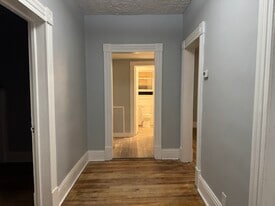 Building Photo - 6 Elizabeth St