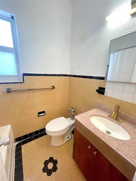 Building Photo - 1619 Meridian Ave