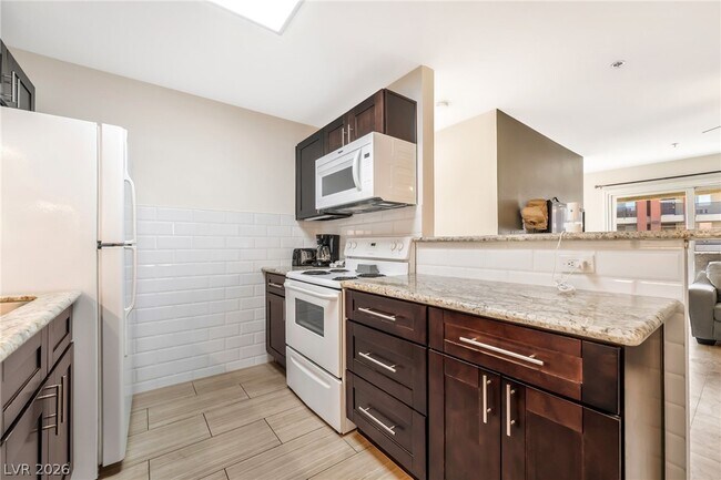 Building Photo - 4200 S Valley View Blvd