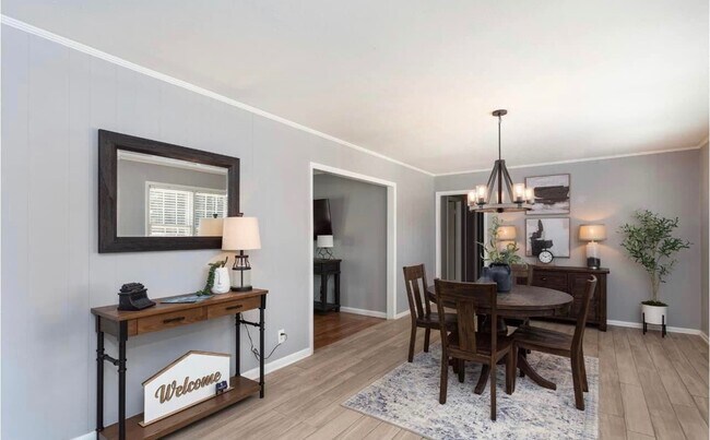 Building Photo - 947 Boswell Dr