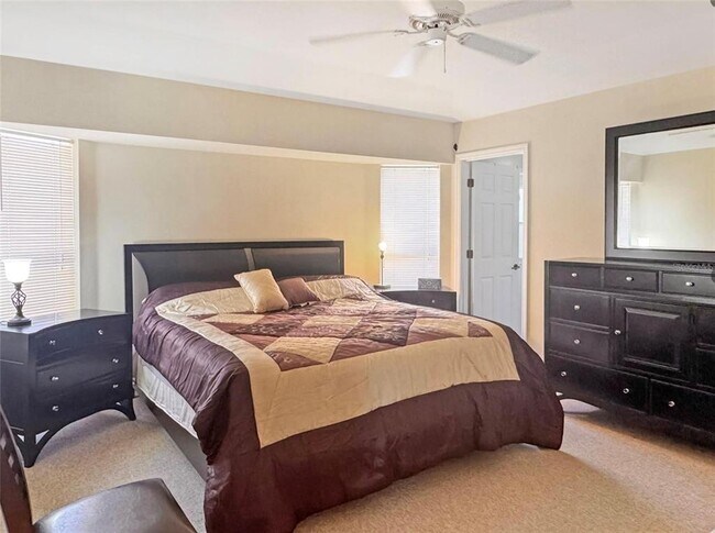 Building Photo - 18353 Grace Ave