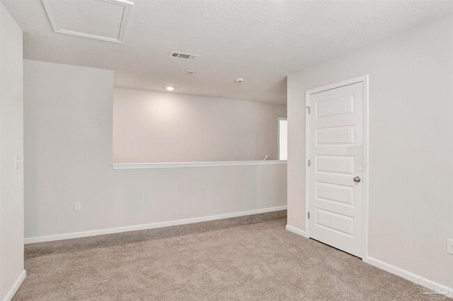 Building Photo - 5249 Peach Dr