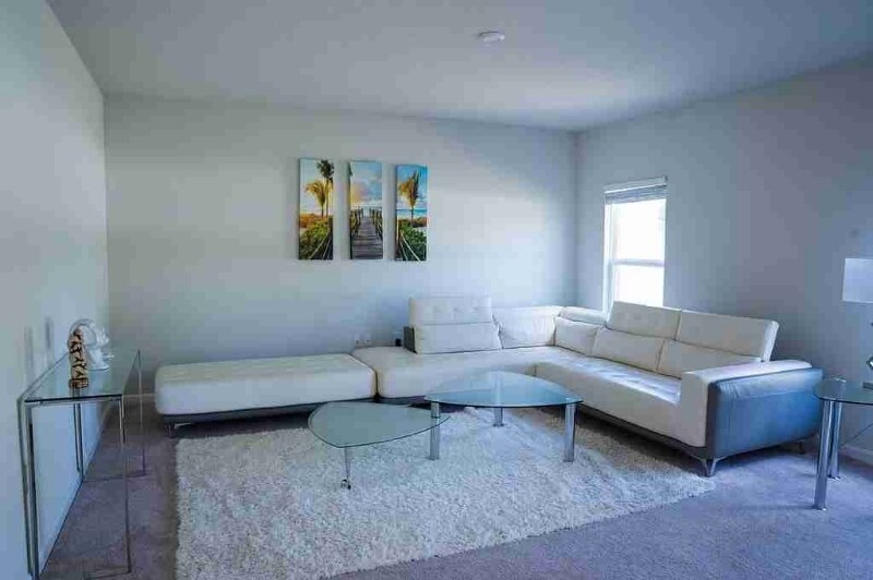 Building Photo - 308 Fiddlewood Ct