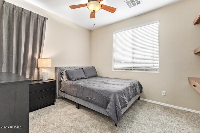 Building Photo - 3143 S Southwind Dr