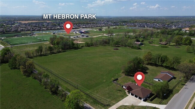 Building Photo - 1261 Mount Hebron Rd