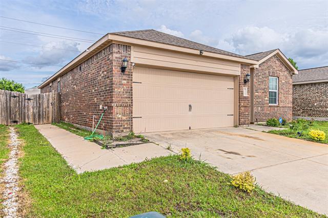 Building Photo - 323 Cedar Crk Dr