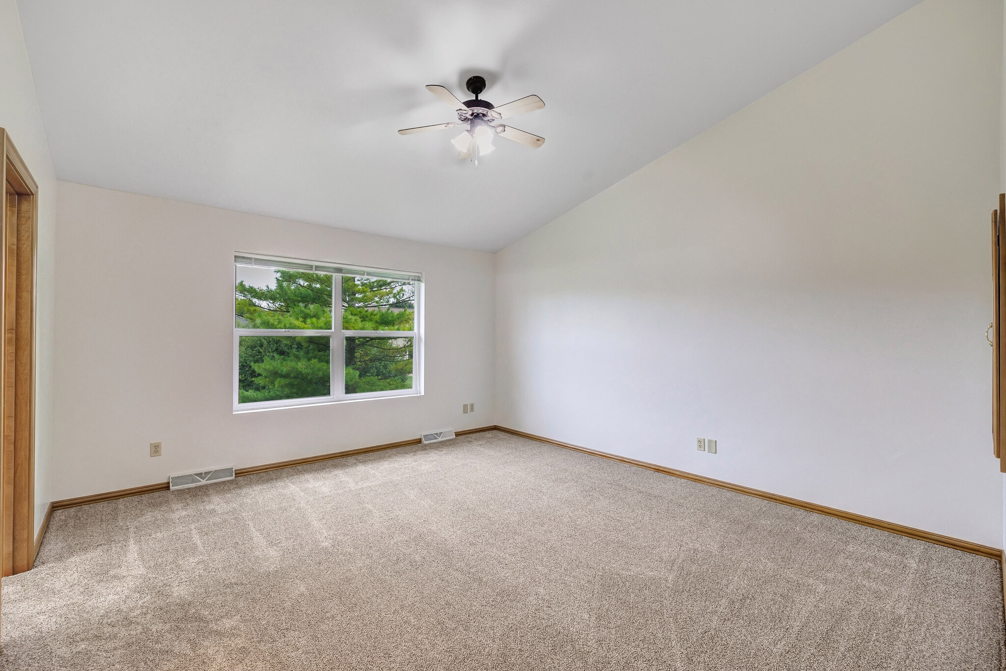 Building Photo - 212 Cavil Way