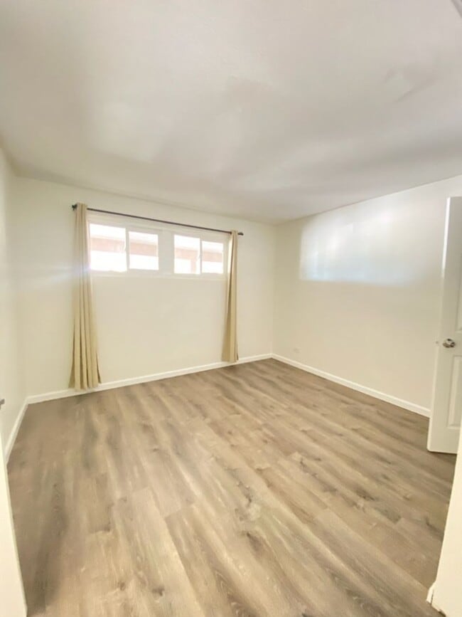 Building Photo - Central Location with Great Ocean and Mountain Views (509 Pio Drive)